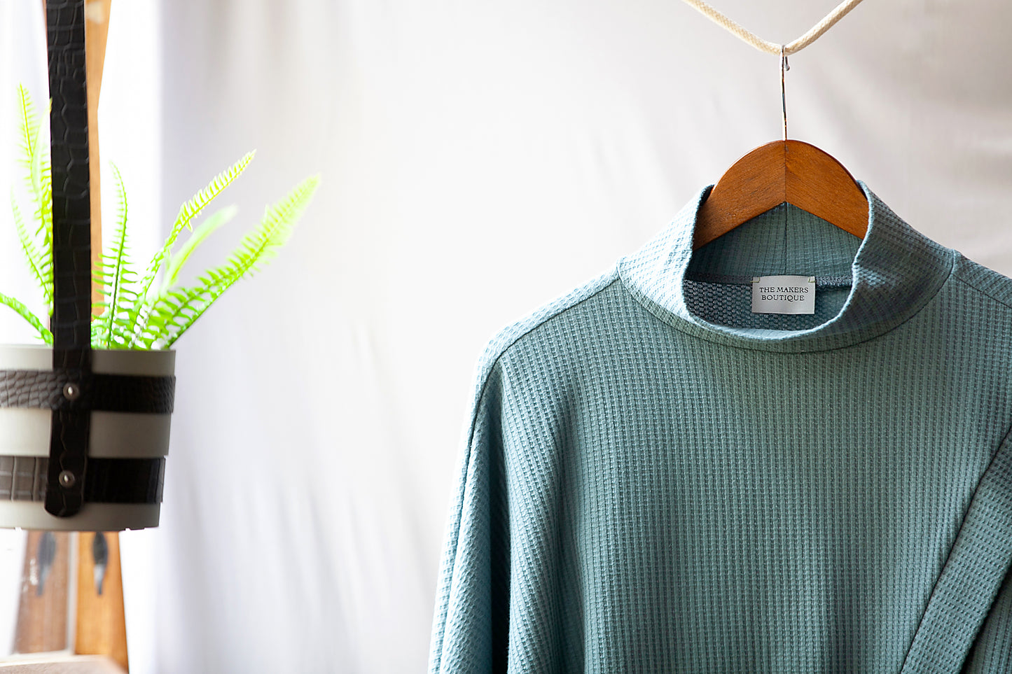 Cotton Waffle Drape-Cross