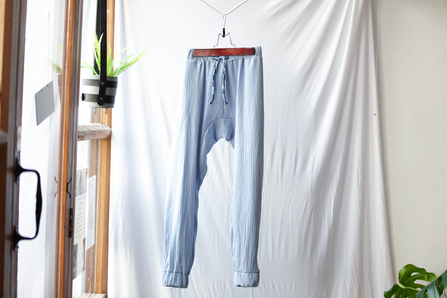 Super-light Cotton Joggers